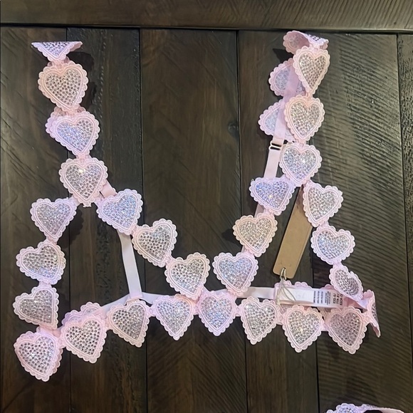 SKIMS Rhinestone Heart Set💕 - Picture 10 of 16